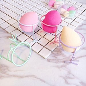 Beauty Blender Drying Stand