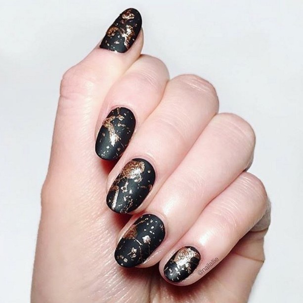 Gel Nail Designs and More: Black Marbled Nail Art